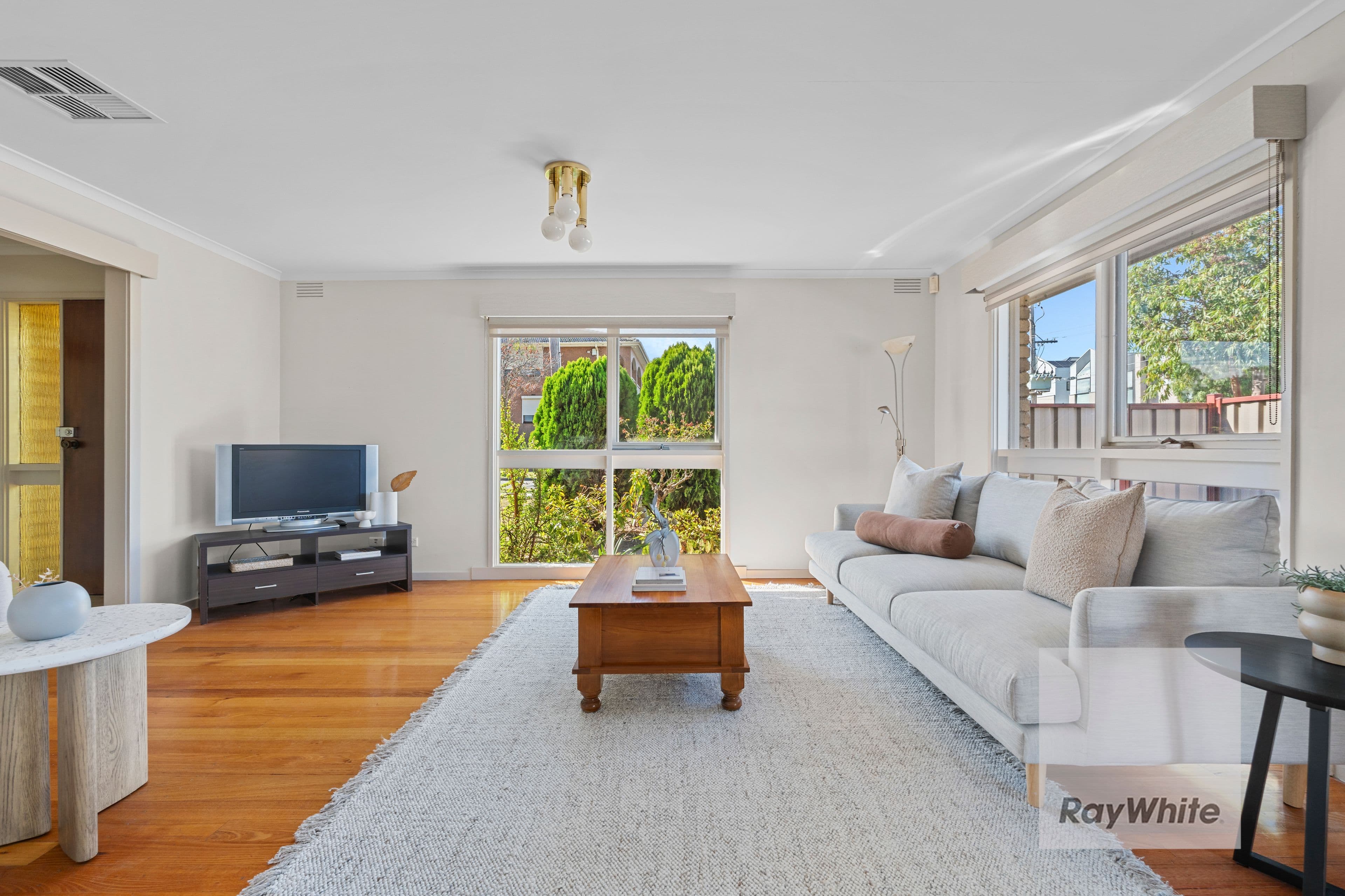 14 Taunton Drive, Bundoora VIC 3083, Bundoora - Thumbnail 4