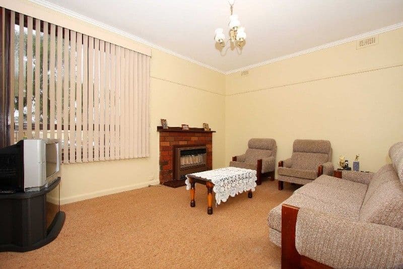 12 Lae Street, HEIDELBERG WEST VIC 3081, Heidelberg West - Thumbnail 2
