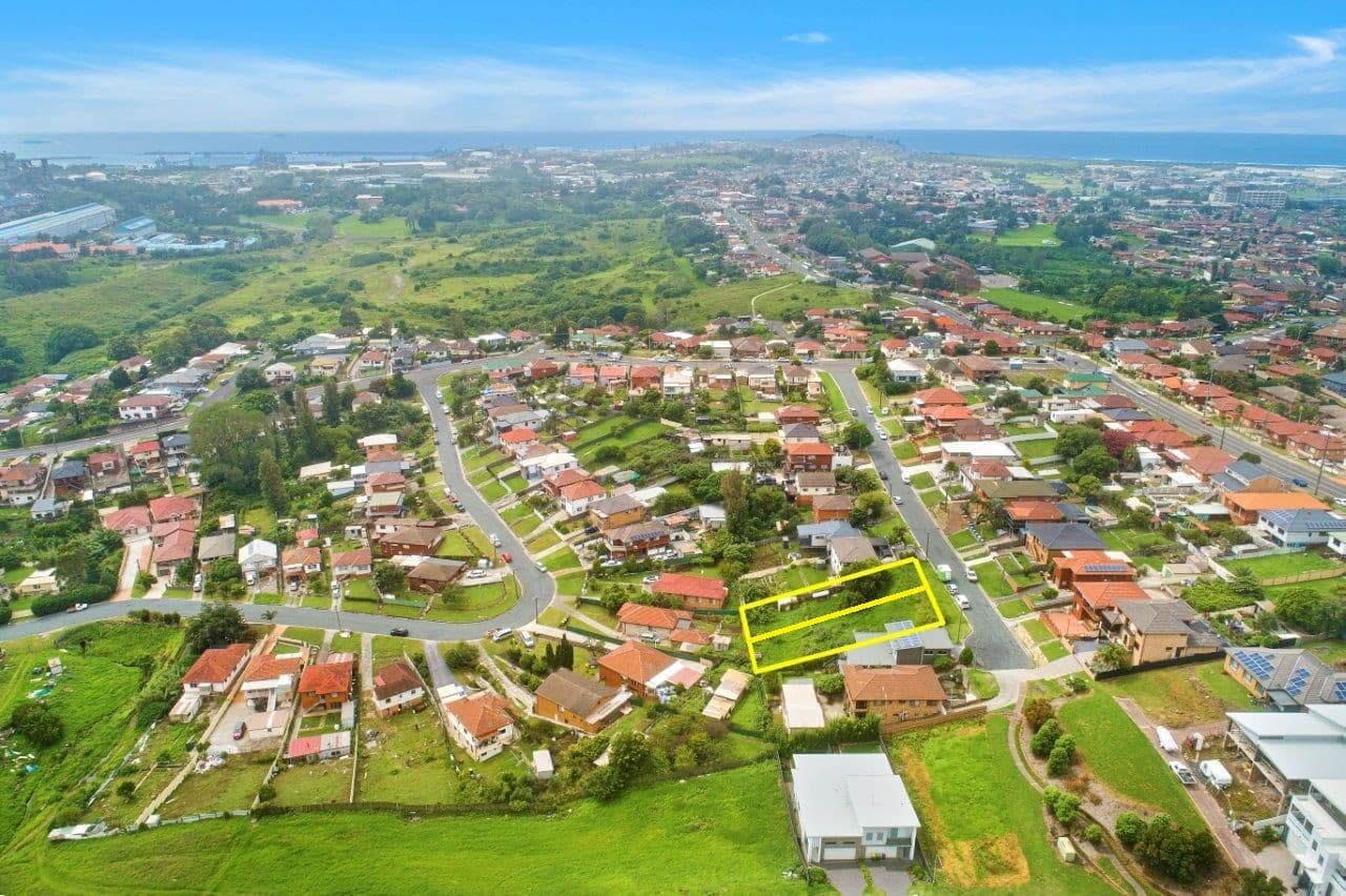18 Grattan Street, Cringila NSW 2502, Cringila - Thumbnail 2