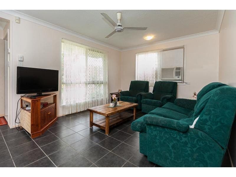 49 Kingfisher Parade, NORMAN GARDENS QLD 4701, Norman Gardens - Thumbnail 3