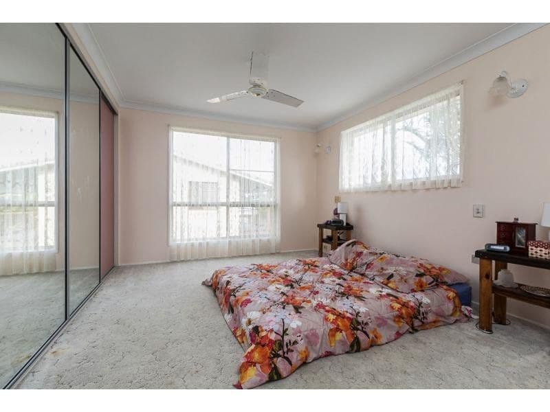 49 Kingfisher Parade, NORMAN GARDENS QLD 4701, Norman Gardens - Thumbnail 6