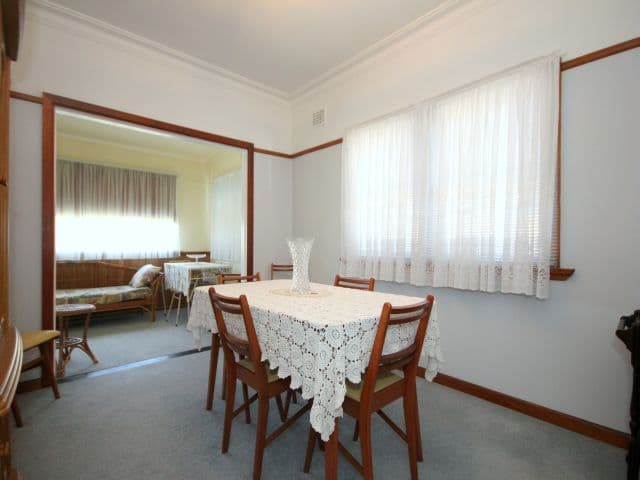 41 Esme Avenue, CHESTER HILL NSW 2162, Chester Hill - Thumbnail 2