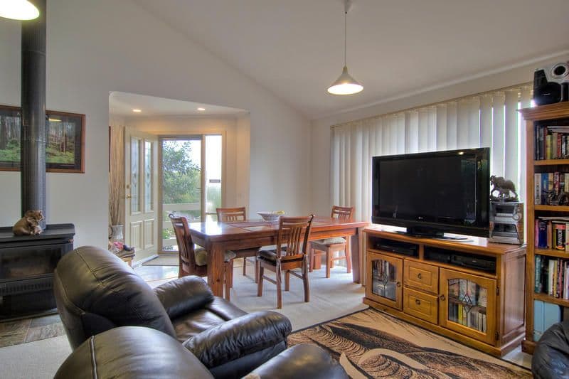 99 Clarendon Drive, SOMERVILLE VIC 3912, Somerville - Thumbnail 2