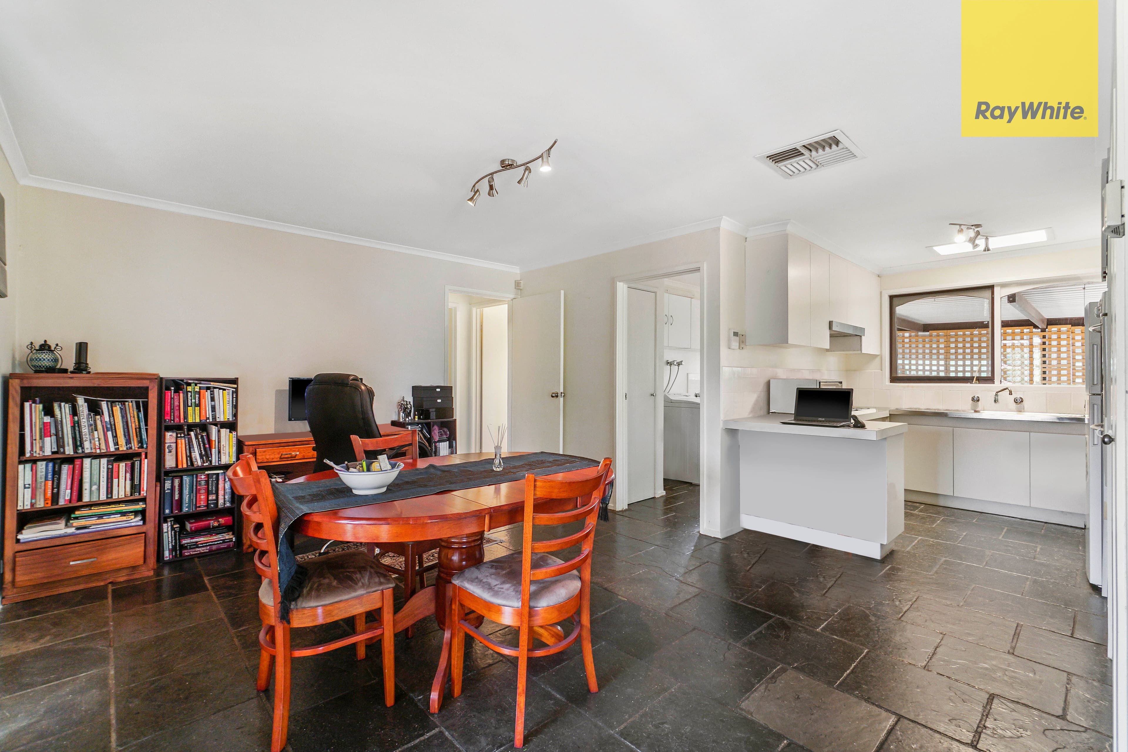 1 Peart Court, Brookfield VIC 3338, Brookfield - Thumbnail 5