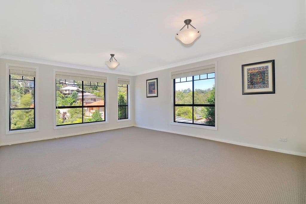 6 Ashleigh Madison Way, MOUNT COLAH NSW 2079, Mount Colah - Thumbnail 2
