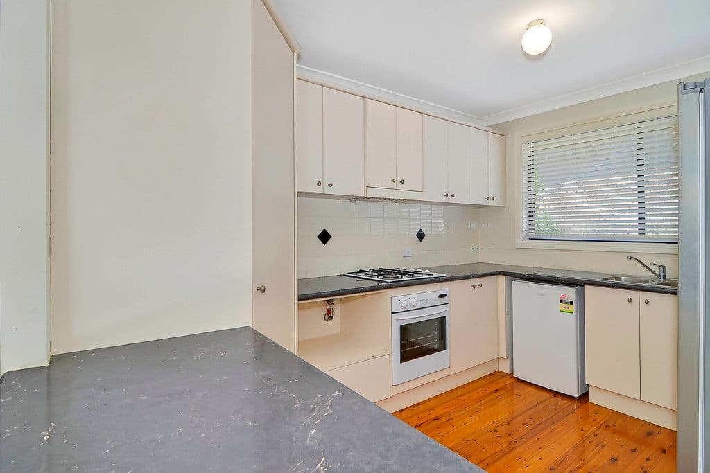 6 Ashleigh Madison Way, MOUNT COLAH NSW 2079, Mount Colah - Thumbnail 3