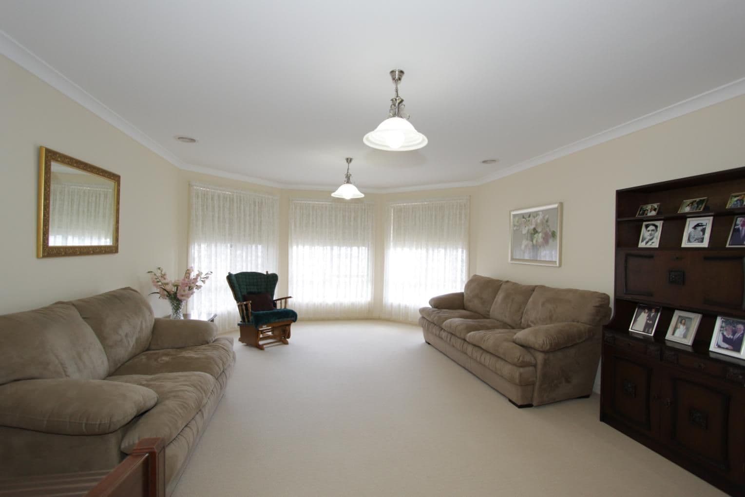 2 Kingswood Way, EAGLEHAWK VIC 3556, Eaglehawk - Thumbnail 2