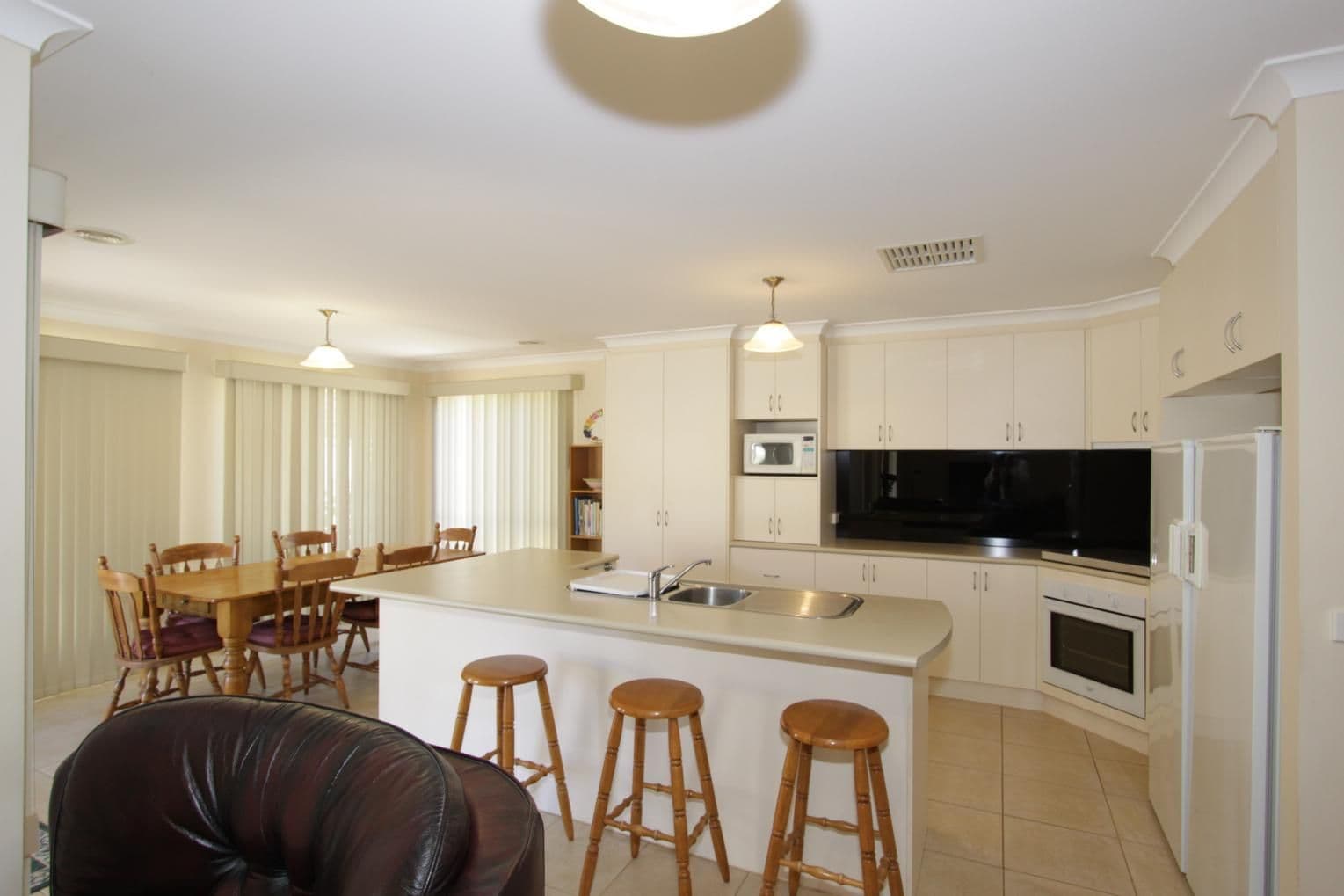 2 Kingswood Way, EAGLEHAWK VIC 3556, Eaglehawk - Thumbnail 3