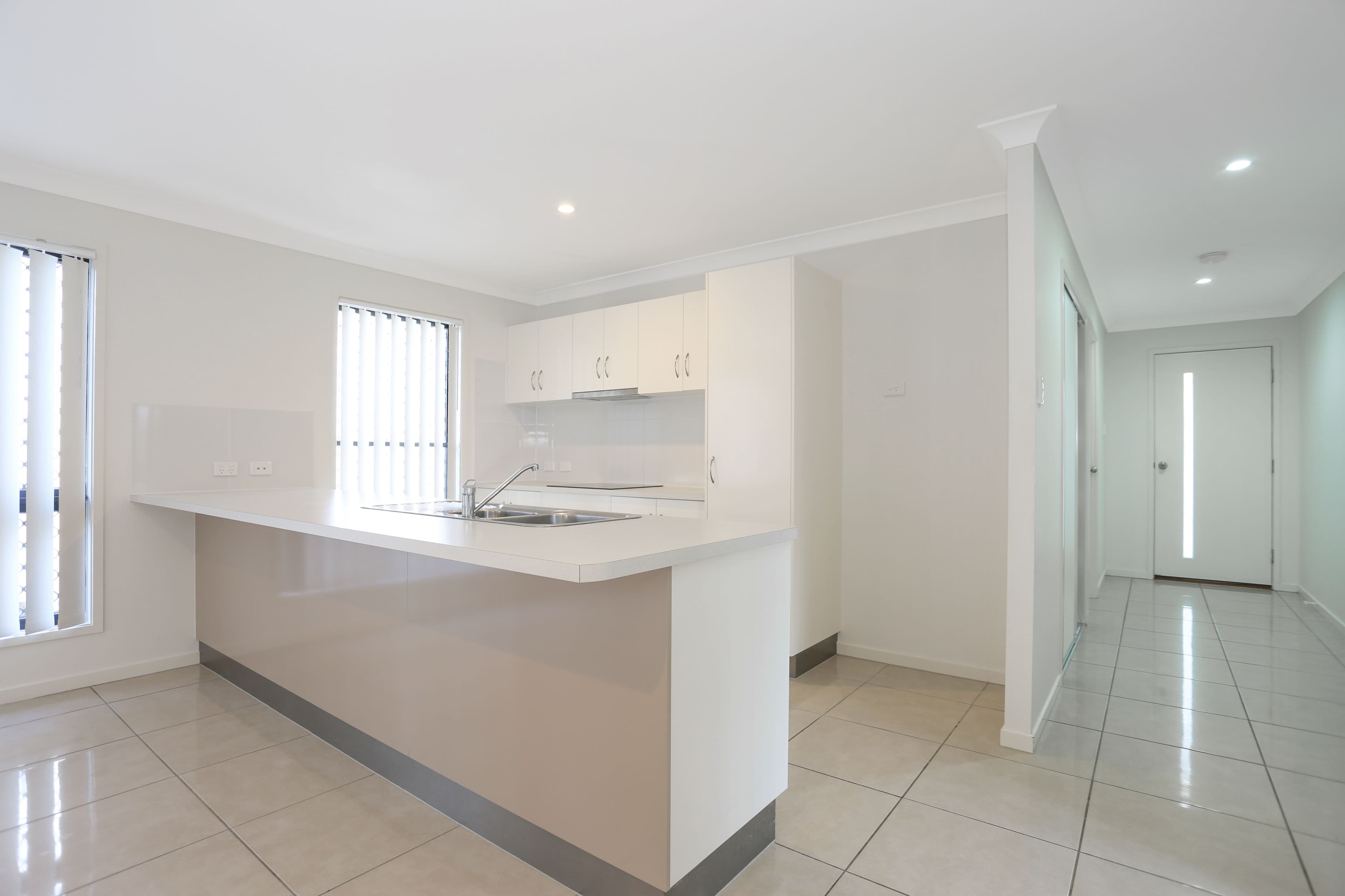 48 Donovan Street, Blacks Beach QLD 4740, Blacks Beach - Thumbnail 2