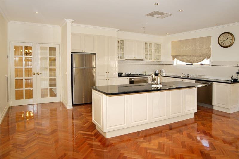 20 Capri Close, SOUTH MORANG VIC 3752, South Morang - Thumbnail 2