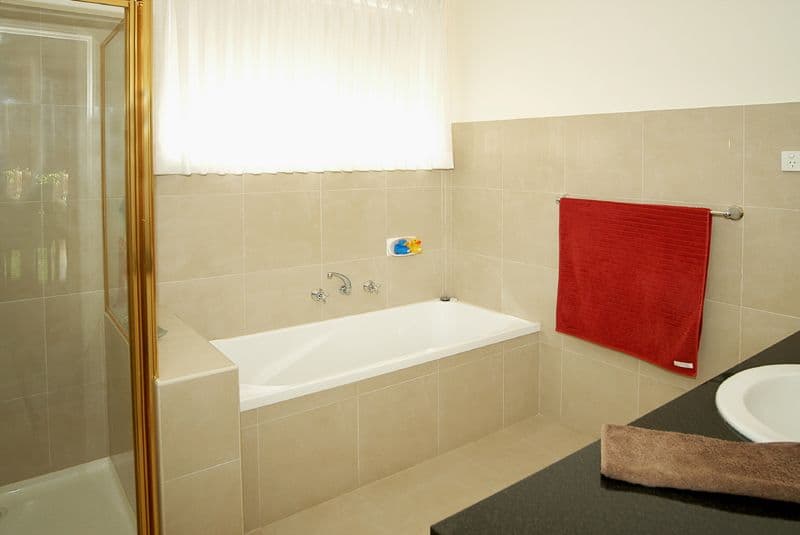 20 Capri Close, SOUTH MORANG VIC 3752, South Morang - Thumbnail 7
