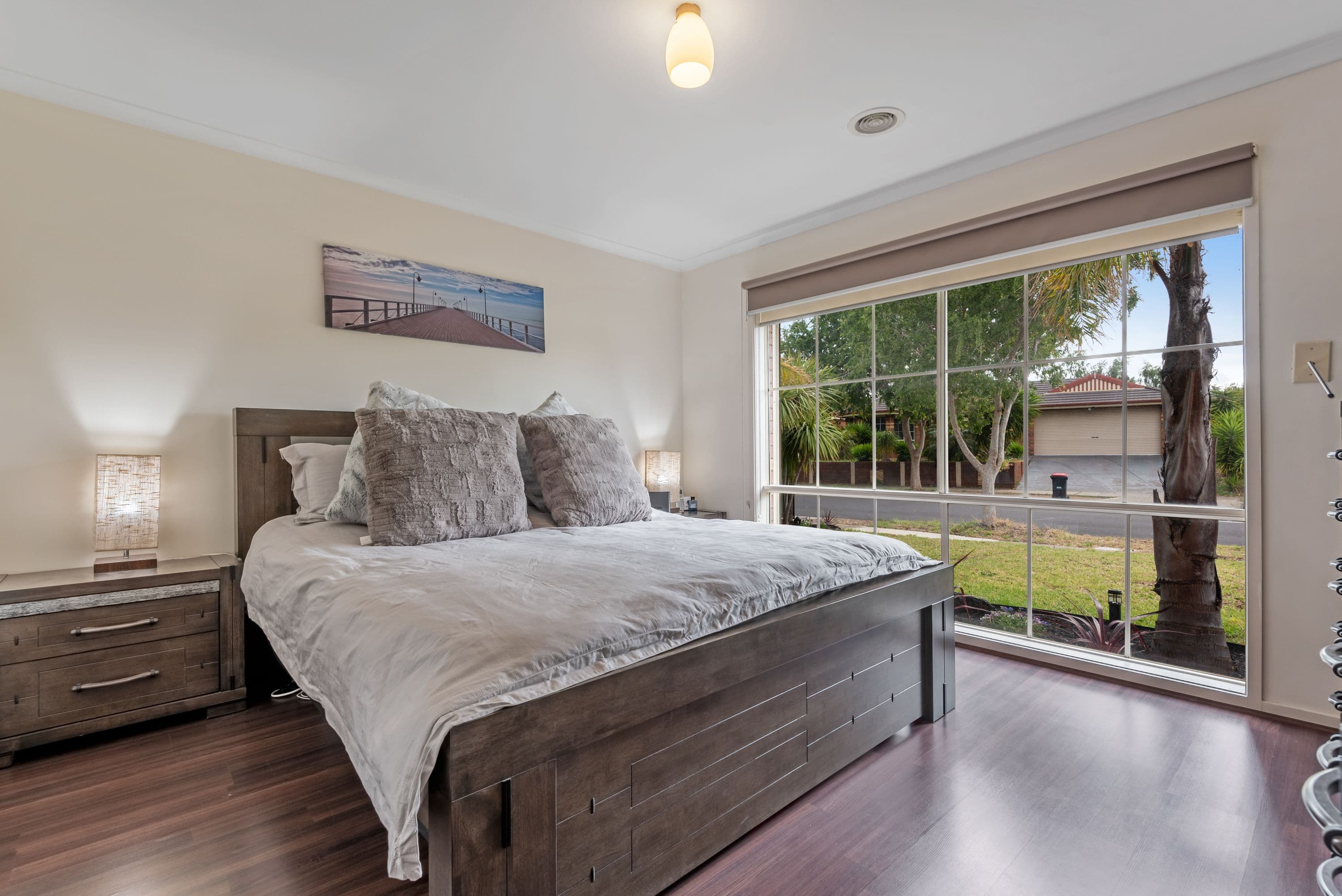 4 Corowa Crescent, Burnside VIC 3023, Burnside - Thumbnail 2