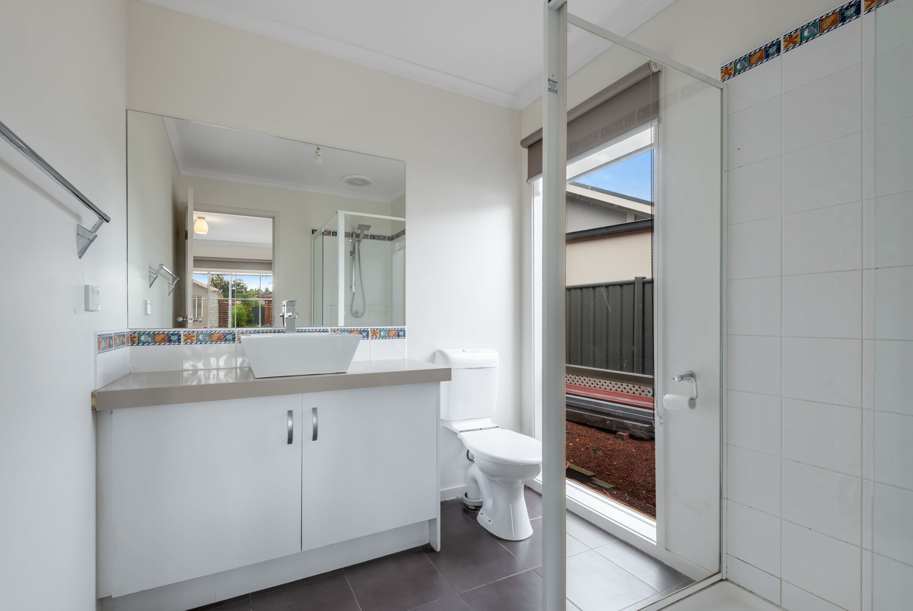 4 Corowa Crescent, Burnside VIC 3023, Burnside - Thumbnail 3