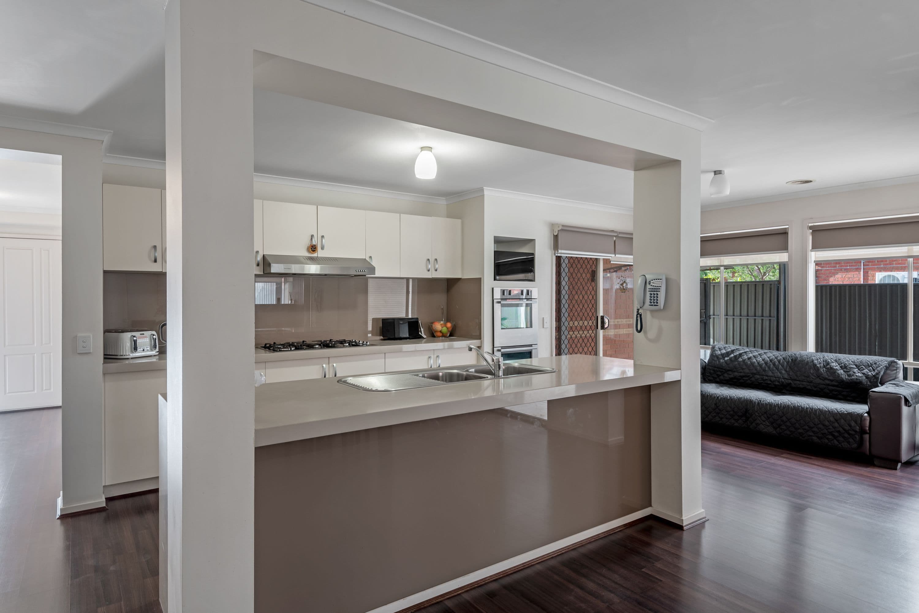 4 Corowa Crescent, Burnside VIC 3023, Burnside - Thumbnail 8