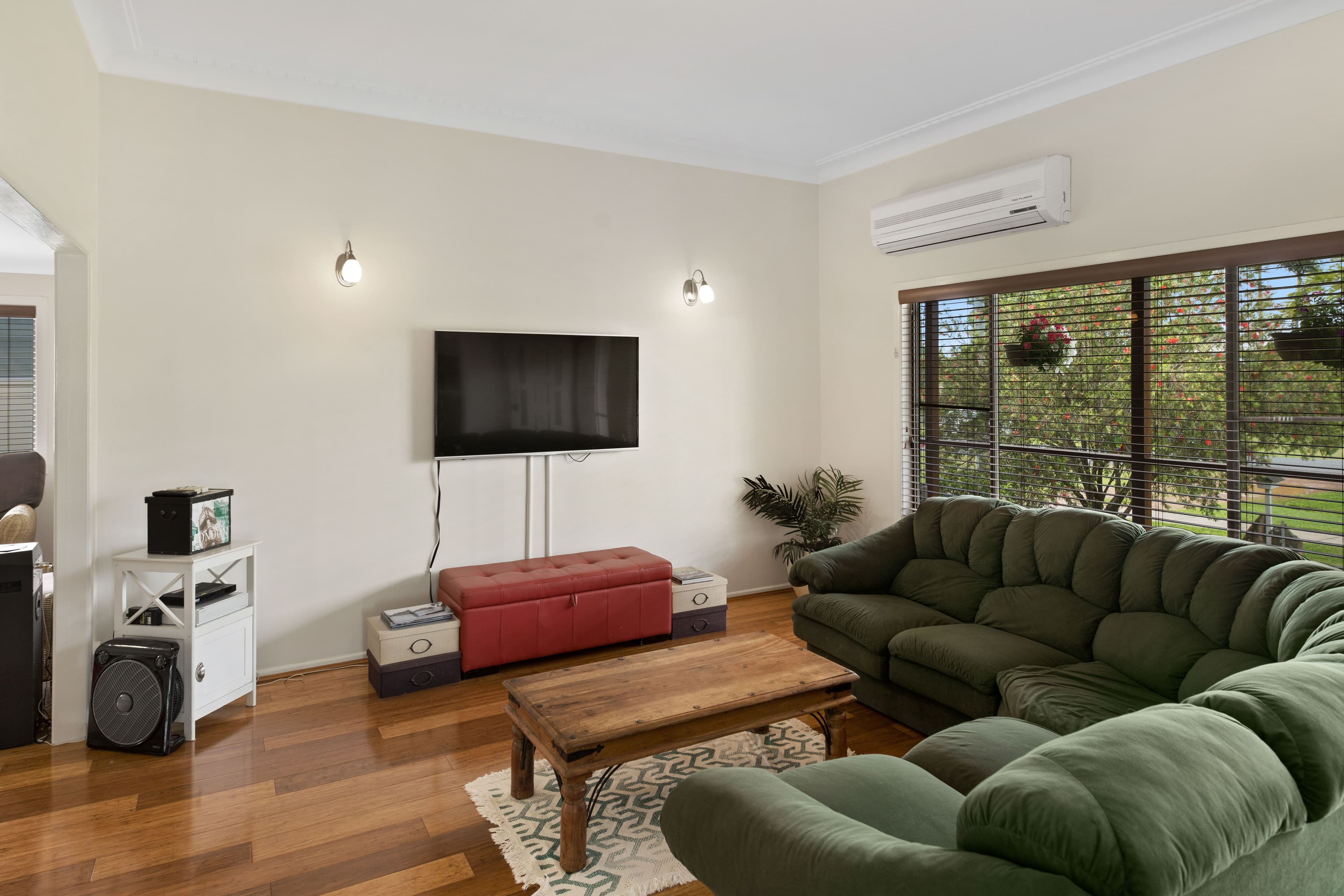 8 Franklin Avenue, Mawson Lakes - Thumbnail 2