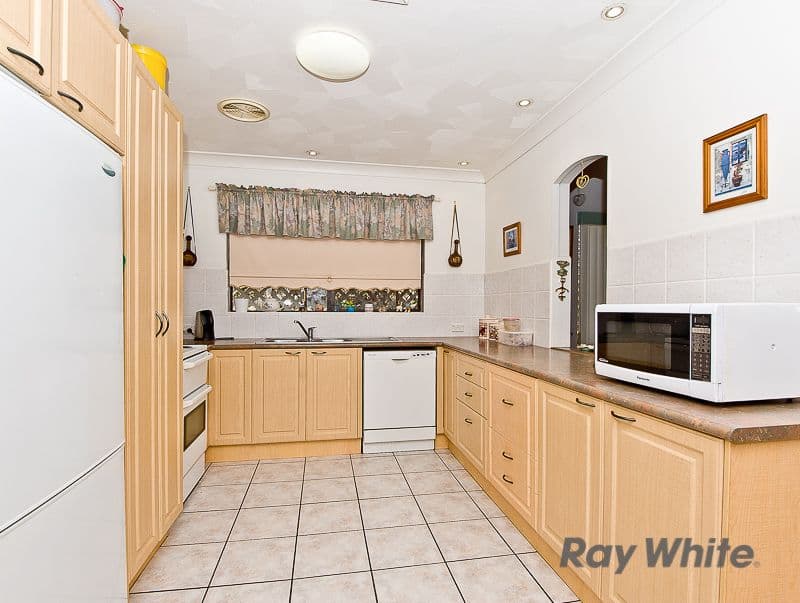 26 Pellinore Road, BRACKEN RIDGE QLD 4017, Bracken Ridge - Thumbnail 2