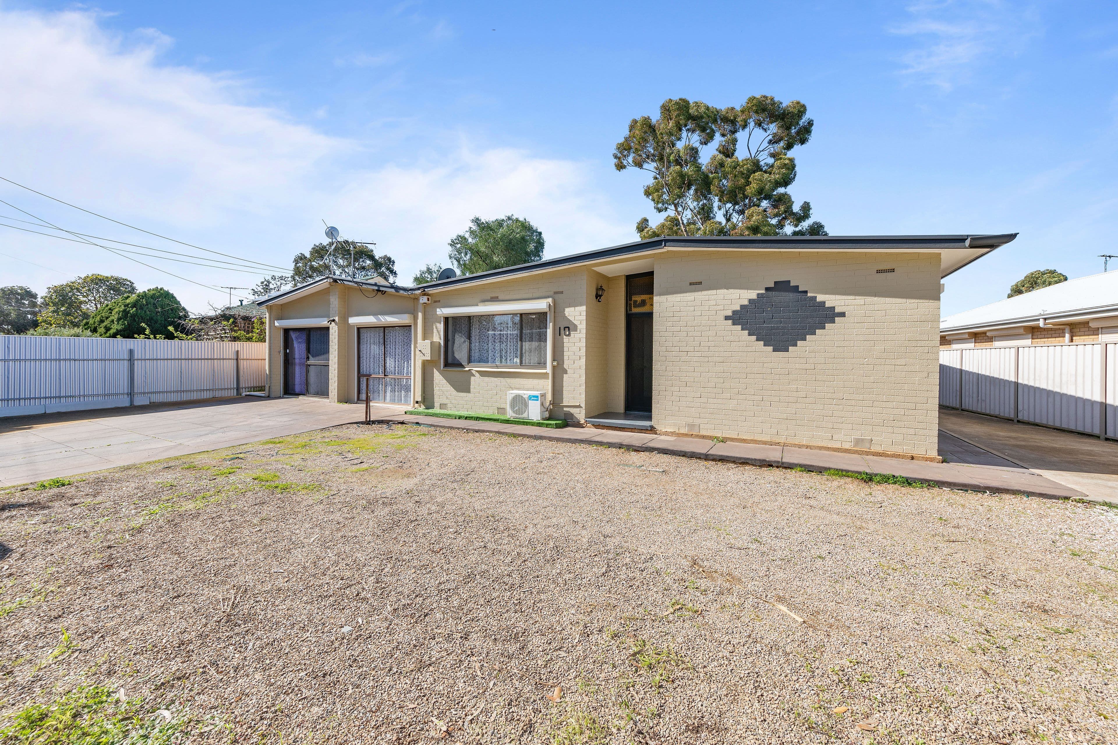 10 Gores Road, Davoren Park SA 5113, Davoren Park - Image 1