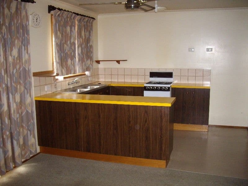 3 Keele Court, ROCHESTER VIC 3561, Rochester - Thumbnail 2