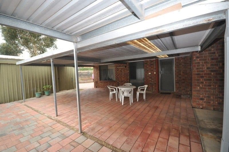 18 Browne Circuit, CRAIGMORE SA 5114, Craigmore - Image 1