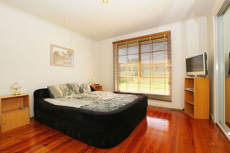 51 Centenary Drive, MILL PARK VIC 3082, Mill Park - Thumbnail 6