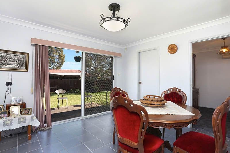 16 Malvern Close, St Johns Park NSW 2176, St Johns Park - Thumbnail 5
