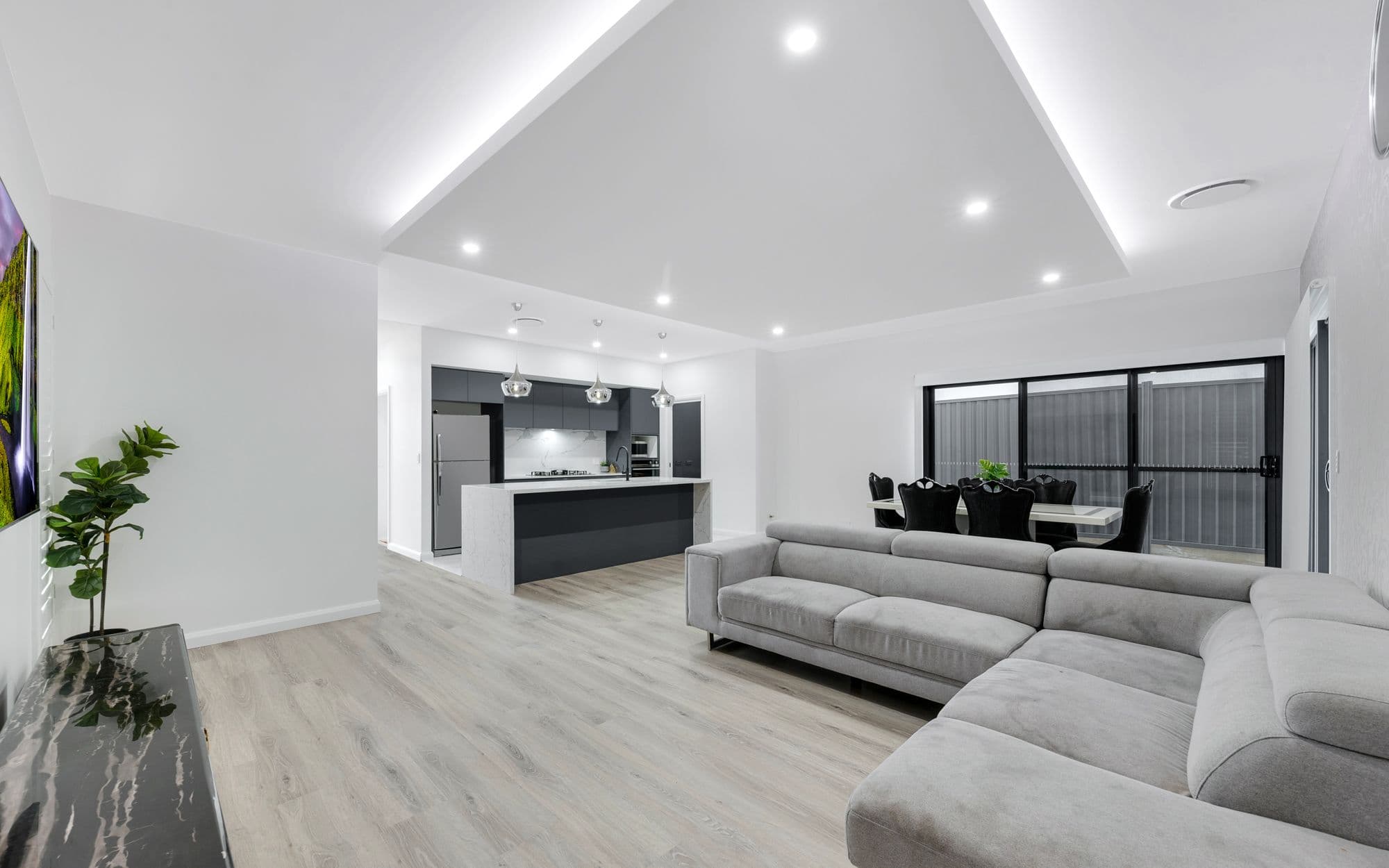 38 Honey Myrtle Avenue, Denham Court NSW 2565, Denham Court - Thumbnail 6