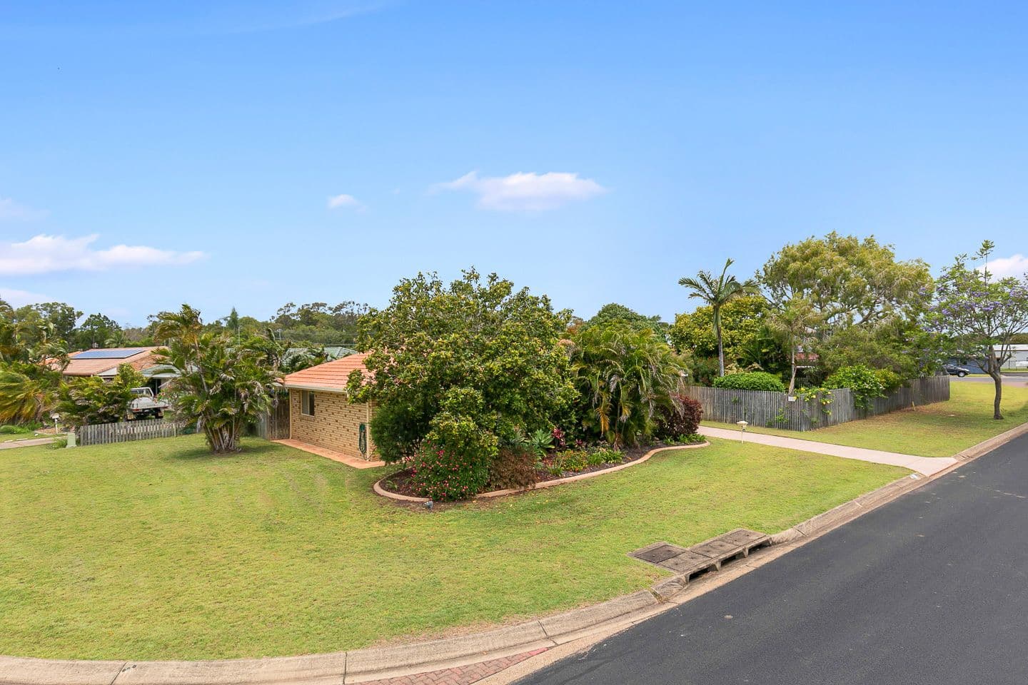 4 Lido Parade, Urangan QLD 4655, Urangan - Thumbnail 3