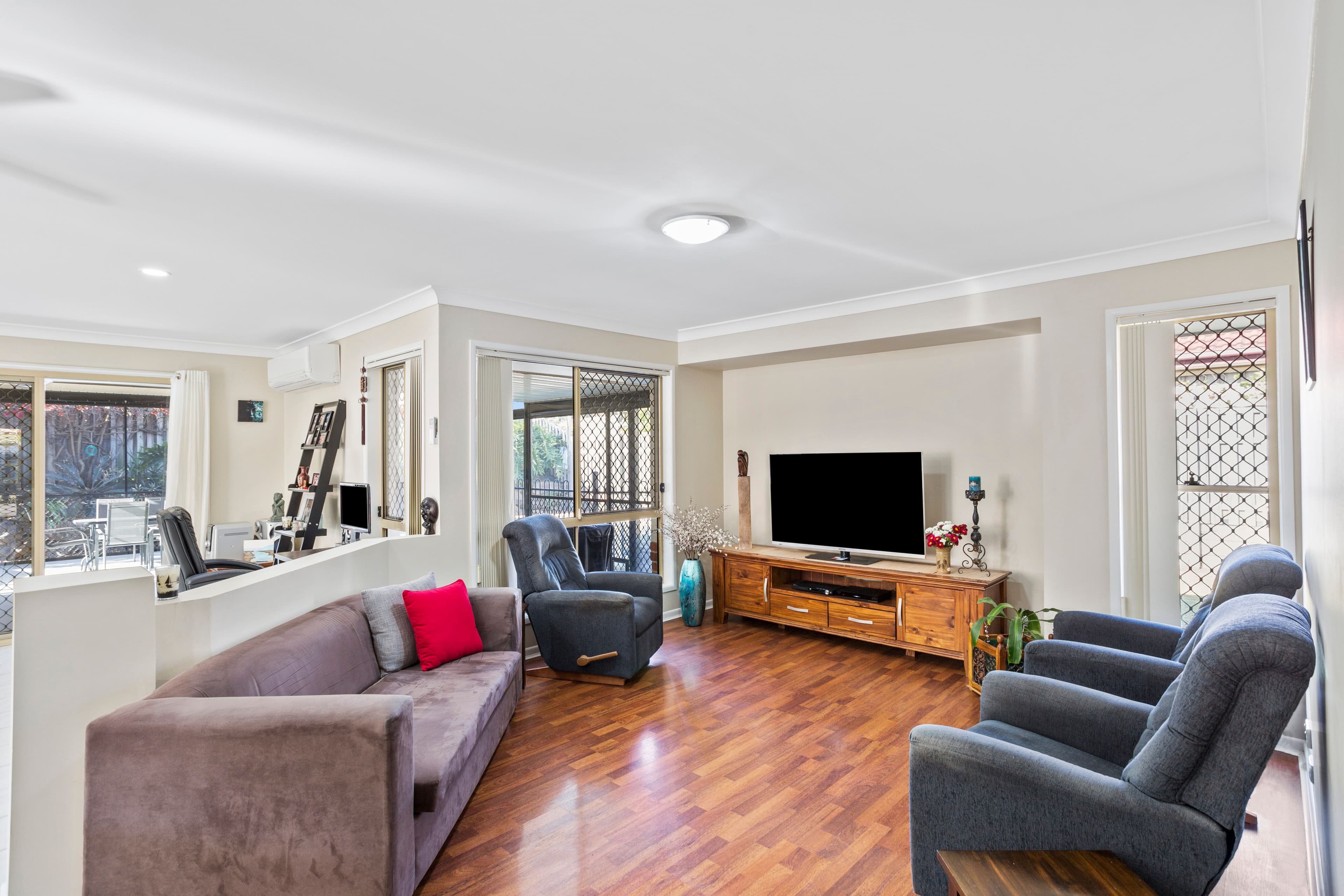 27 Madeline Street, Mudgeeraba QLD 4213, Mudgeeraba - Thumbnail 7