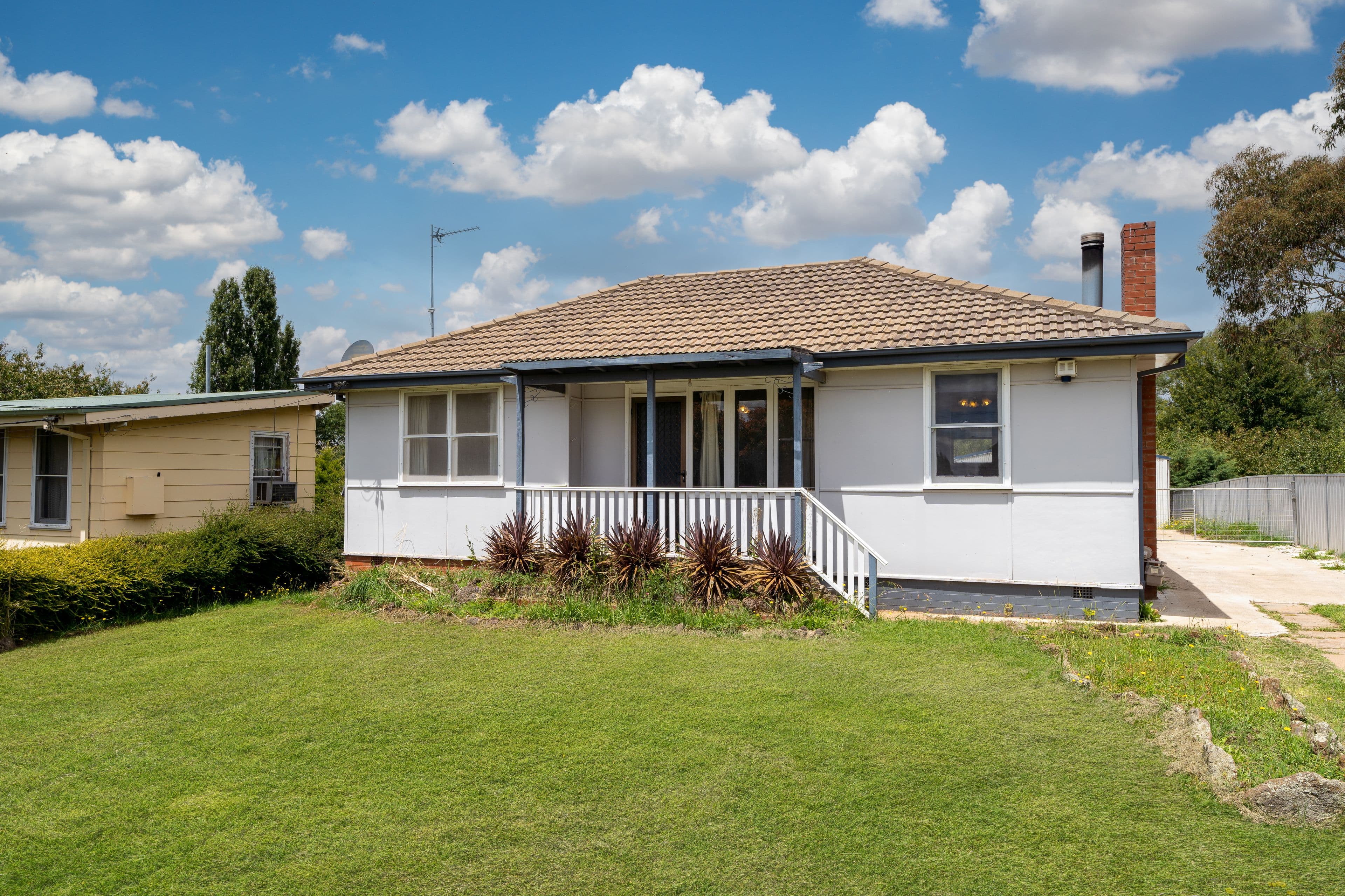 54 Balfour Street, Oberon NSW 2787, Oberon - Thumbnail 2