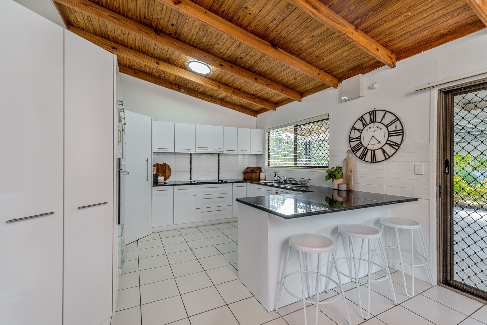 9 Spa Court, Beaudesert QLD 4285, Beaudesert - Thumbnail 2