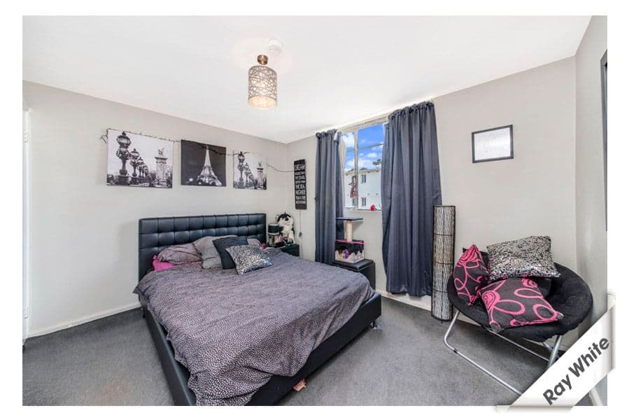 10 Stornaway Road, Queanbeyan NSW 2620, Queanbeyan - Thumbnail 3