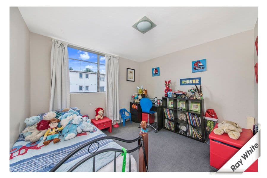 10 Stornaway Road, Queanbeyan NSW 2620, Queanbeyan - Thumbnail 4