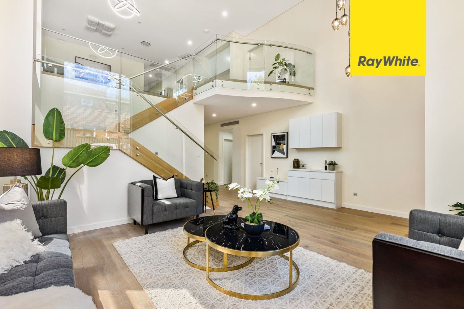 8A Grandview Parade, Epping NSW 2121, Epping - Thumbnail 2
