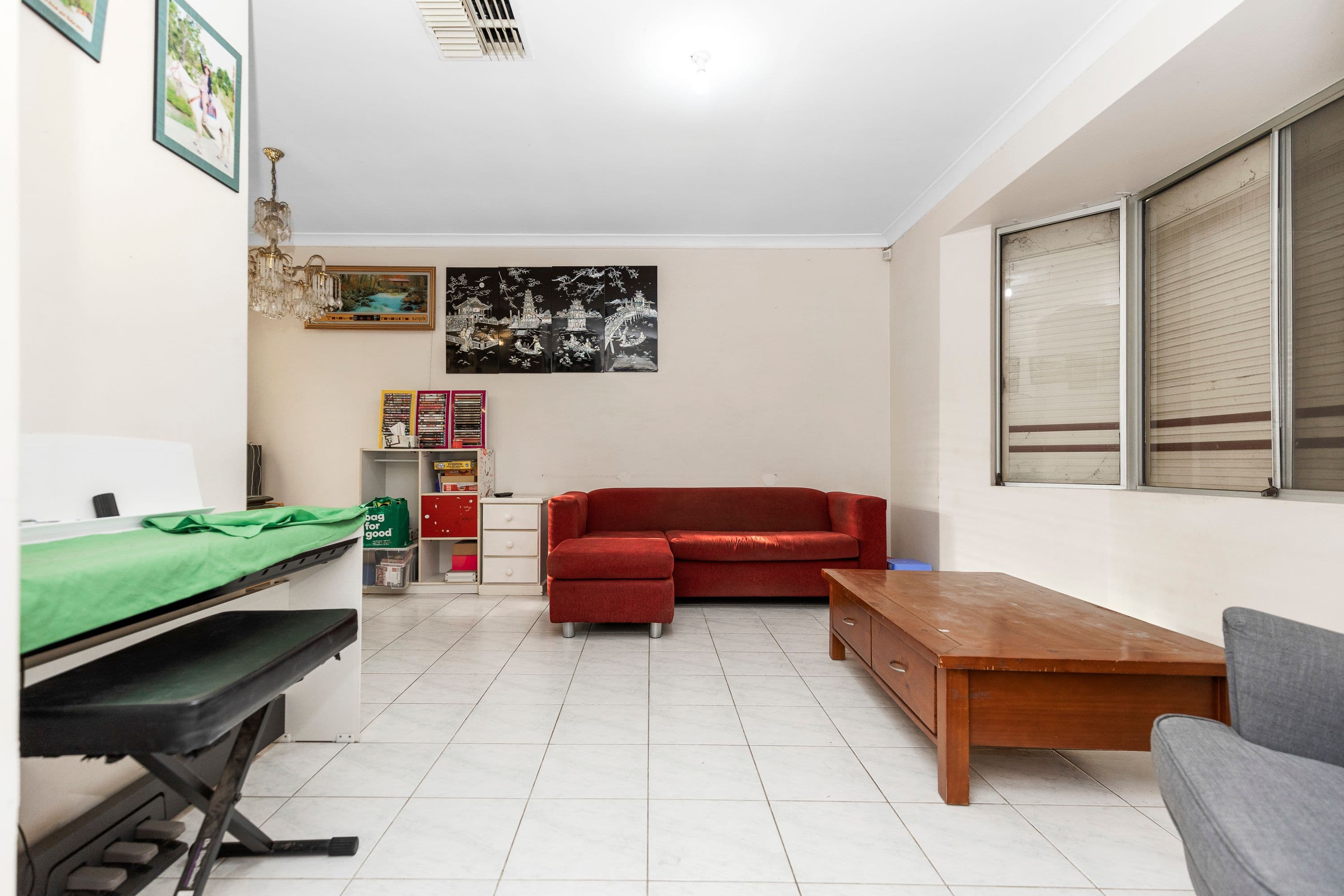 232 Illawarra Crescent South, Ballajura WA 6066, Ballajura - Thumbnail 4
