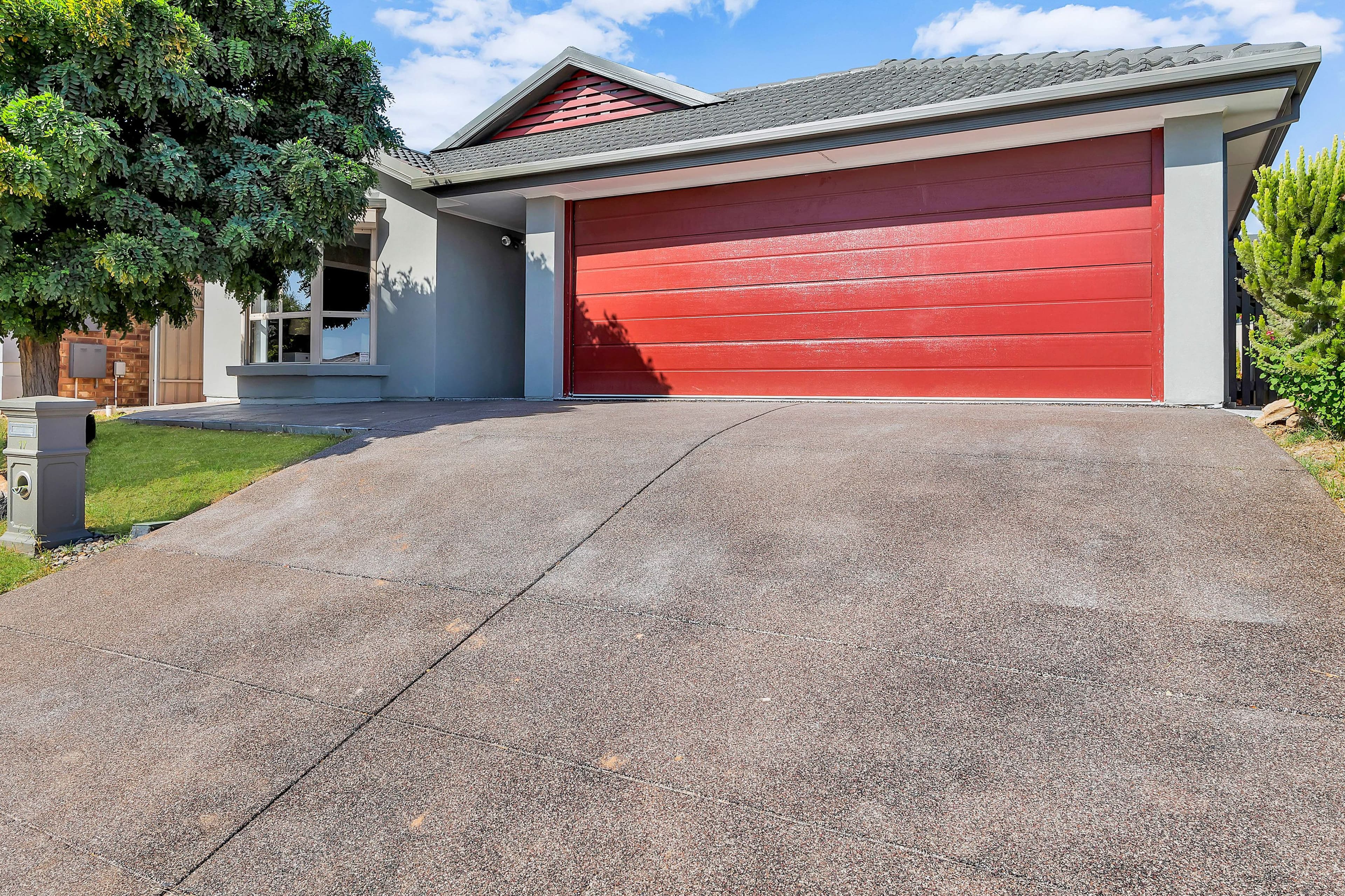 17 Lyle Street, Para Vista SA 5093, Para Vista - Image 1