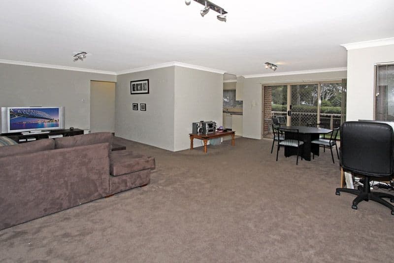 2-4 Vista Street, CARINGBAH NSW 2229, Caringbah - Thumbnail 6
