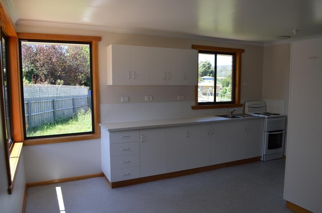 98 Warring Street, RAVENSWOOD TAS 7250, Ravenswood - Thumbnail 2