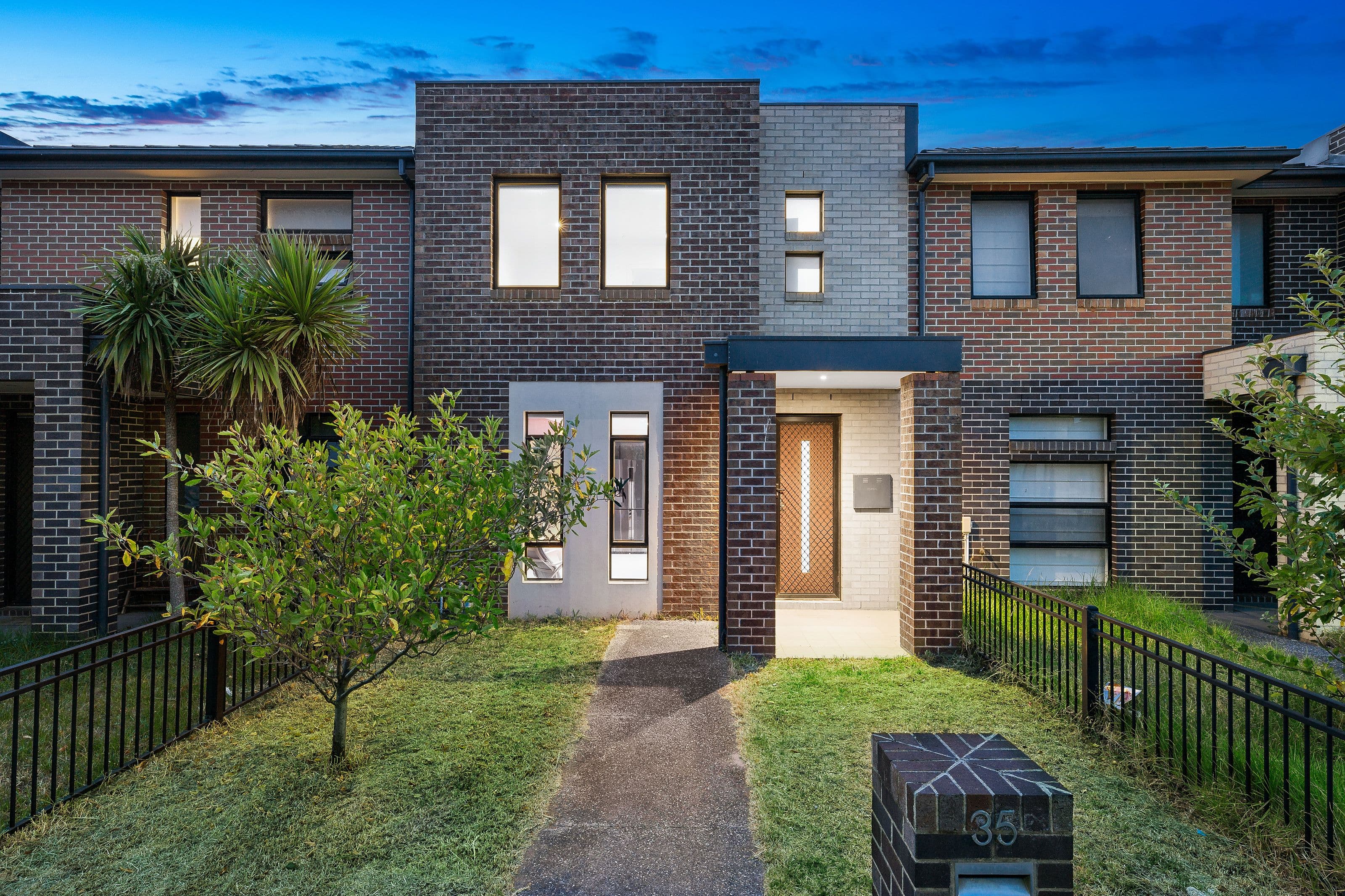 35 Evergreen Boulevard, Clayton South VIC 3169, Clayton South - Image 1