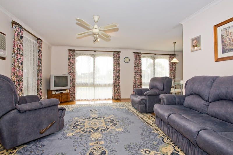 83 Patullos Road, LARA VIC 3212, Lara - Thumbnail 2