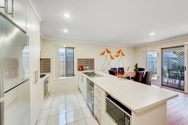 4 Everglades Street, Springfield Lakes QLD 4300, Springfield Lakes - Thumbnail 3