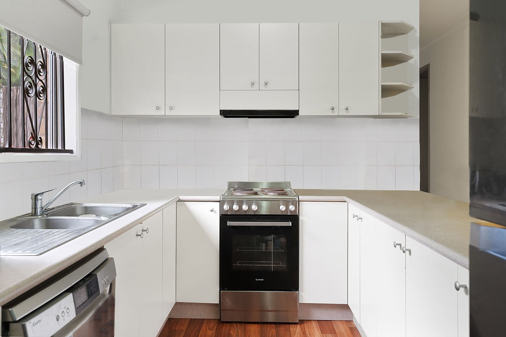 4 King Arthur Boulevard, Bethania QLD 4205, Bethania - Thumbnail 4