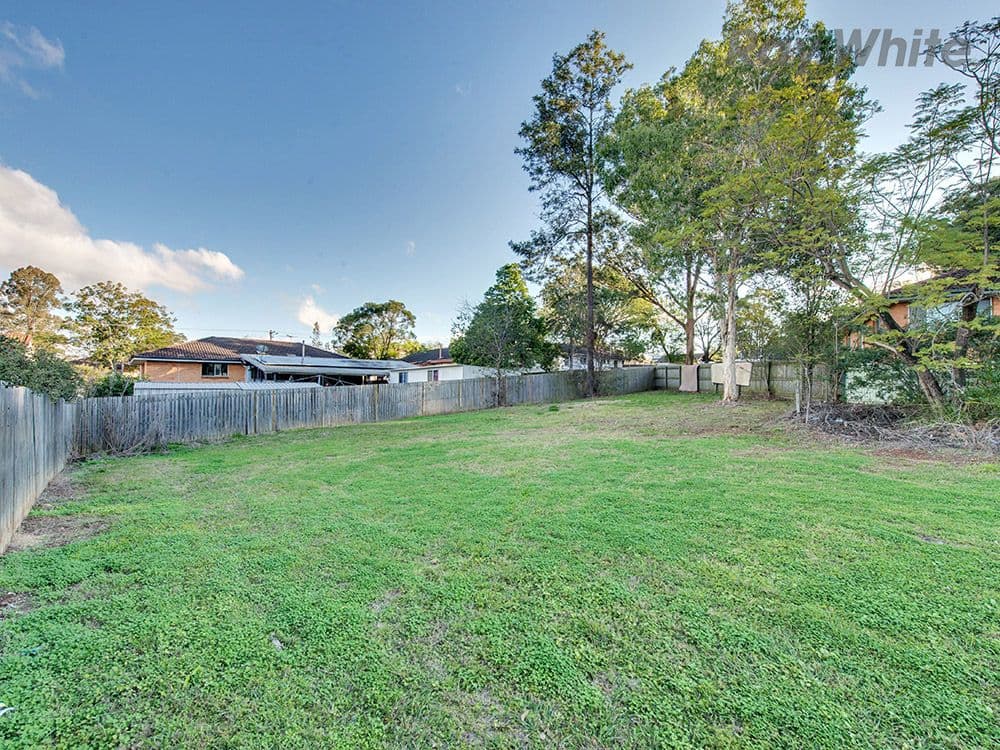 8 Kelly Street, Dinmore QLD 4303, Dinmore - Image 1