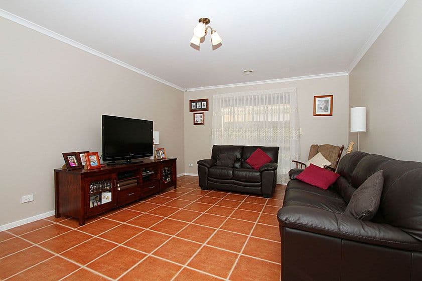 15 Domain Terrace, SOUTH MORANG VIC 3752, South Morang - Thumbnail 5