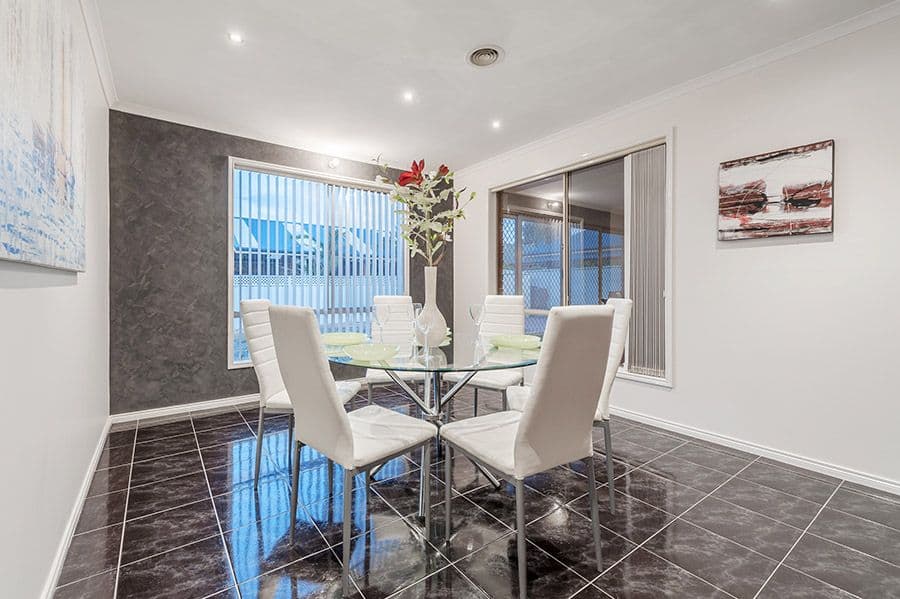 7 Creekwood Drive, Craigieburn VIC 3064, Craigieburn - Thumbnail 4