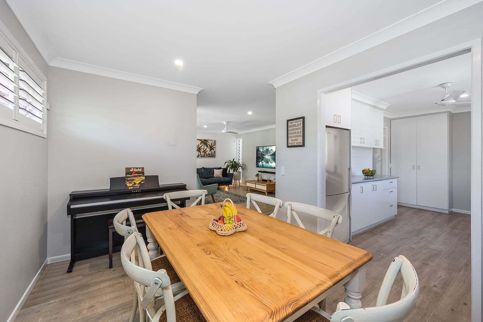 2 Kowhai Street, Kenmore QLD 4069, Kenmore - Thumbnail 6