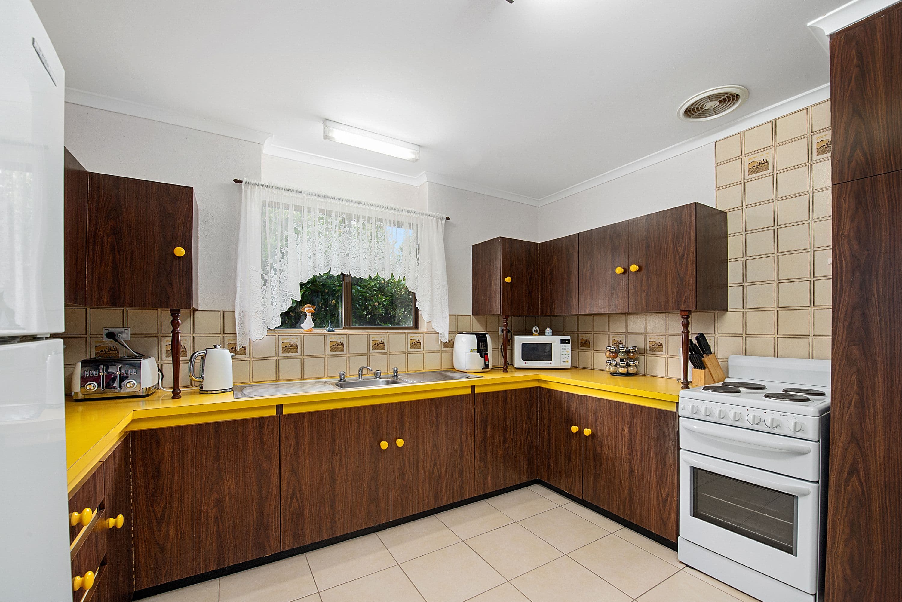 14 Agnes Street, Kadina SA 5554, Kadina - Thumbnail 2