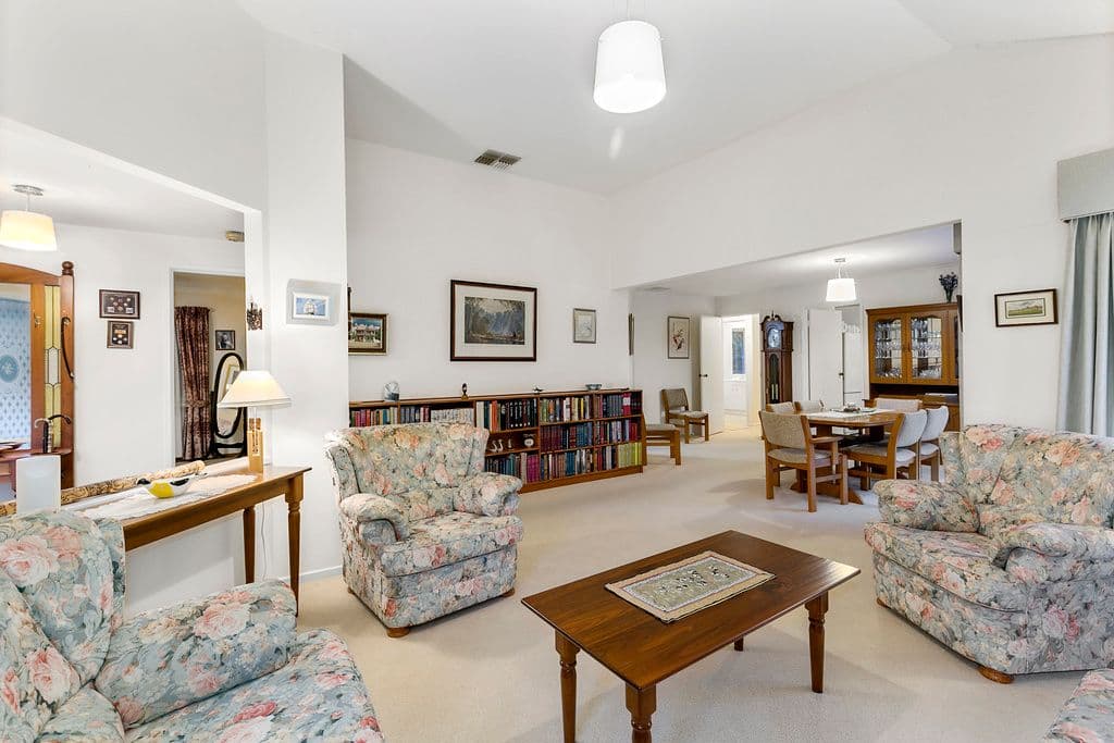 104 Lakeview Drive, Lilydale VIC 3140, Lilydale - Thumbnail 3