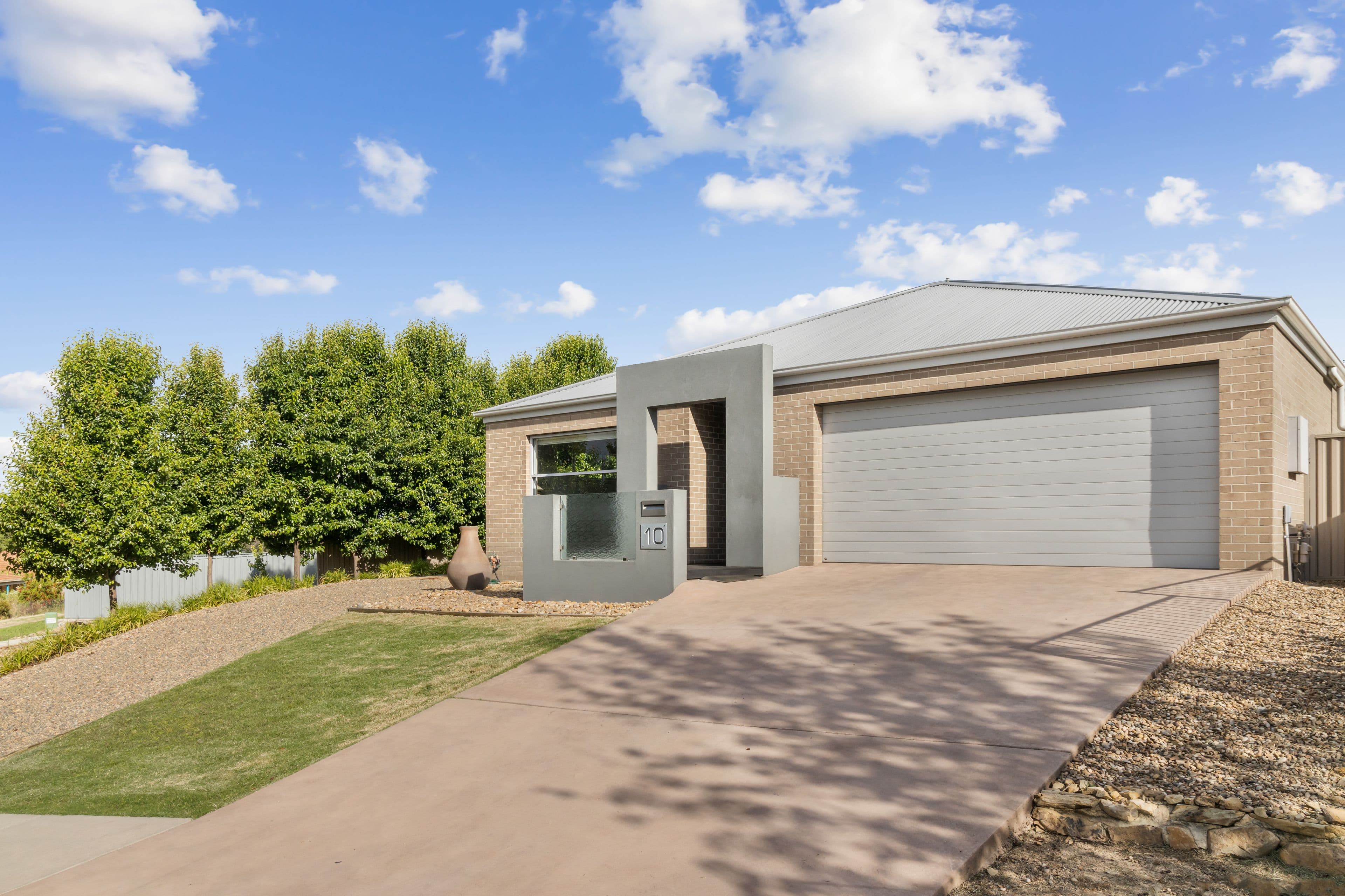 10 Hatton Drive, Yass NSW 2582, Yass - Image 1
