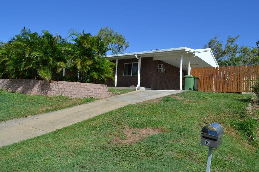 19 Housden Place, Taranganba QLD 4703, Taranganba - Thumbnail 3