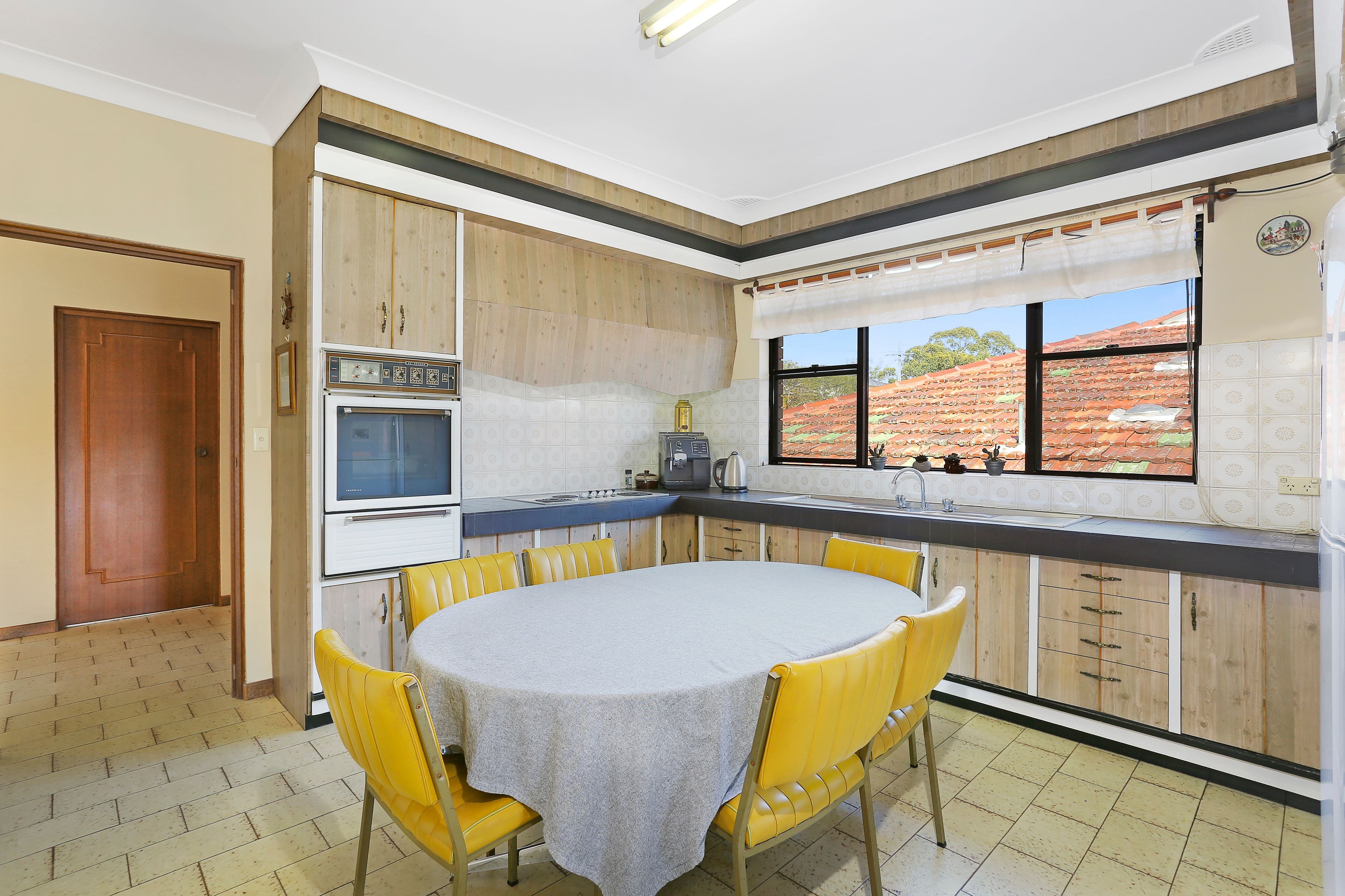 17 Jocarm Avenue, Condell Park - Thumbnail 4